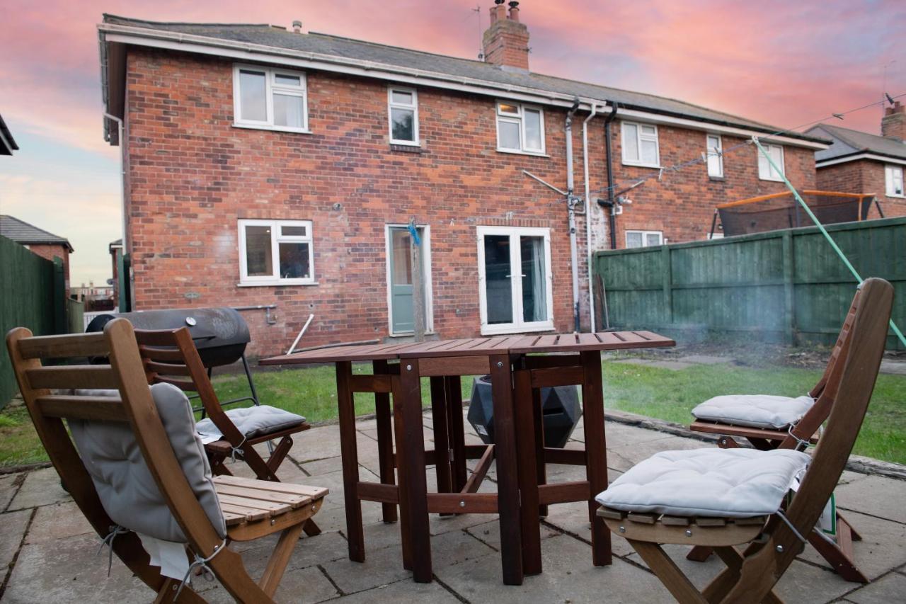 Emmadale Central Bridlington Sleeps 7-8 Exterior photo