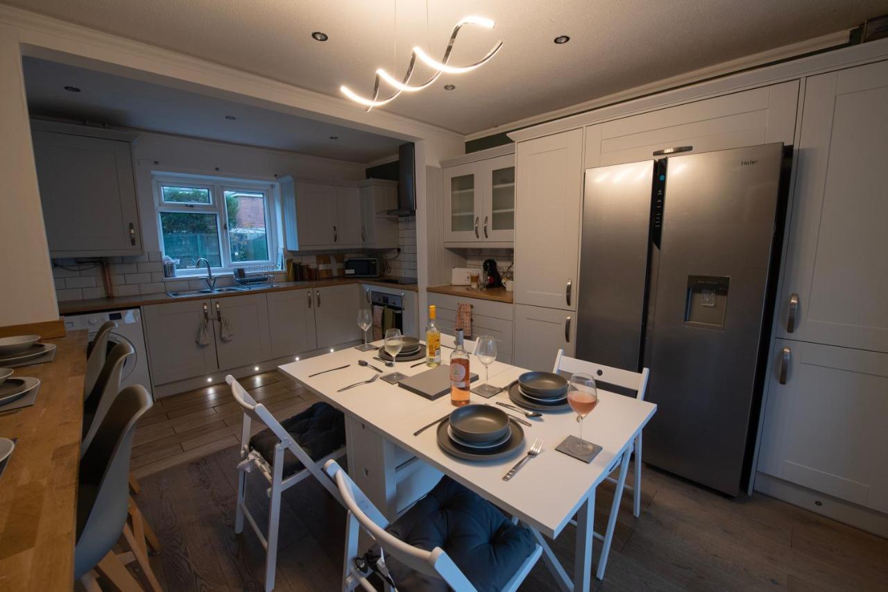 Emmadale Central Bridlington Sleeps 7-8 Exterior photo